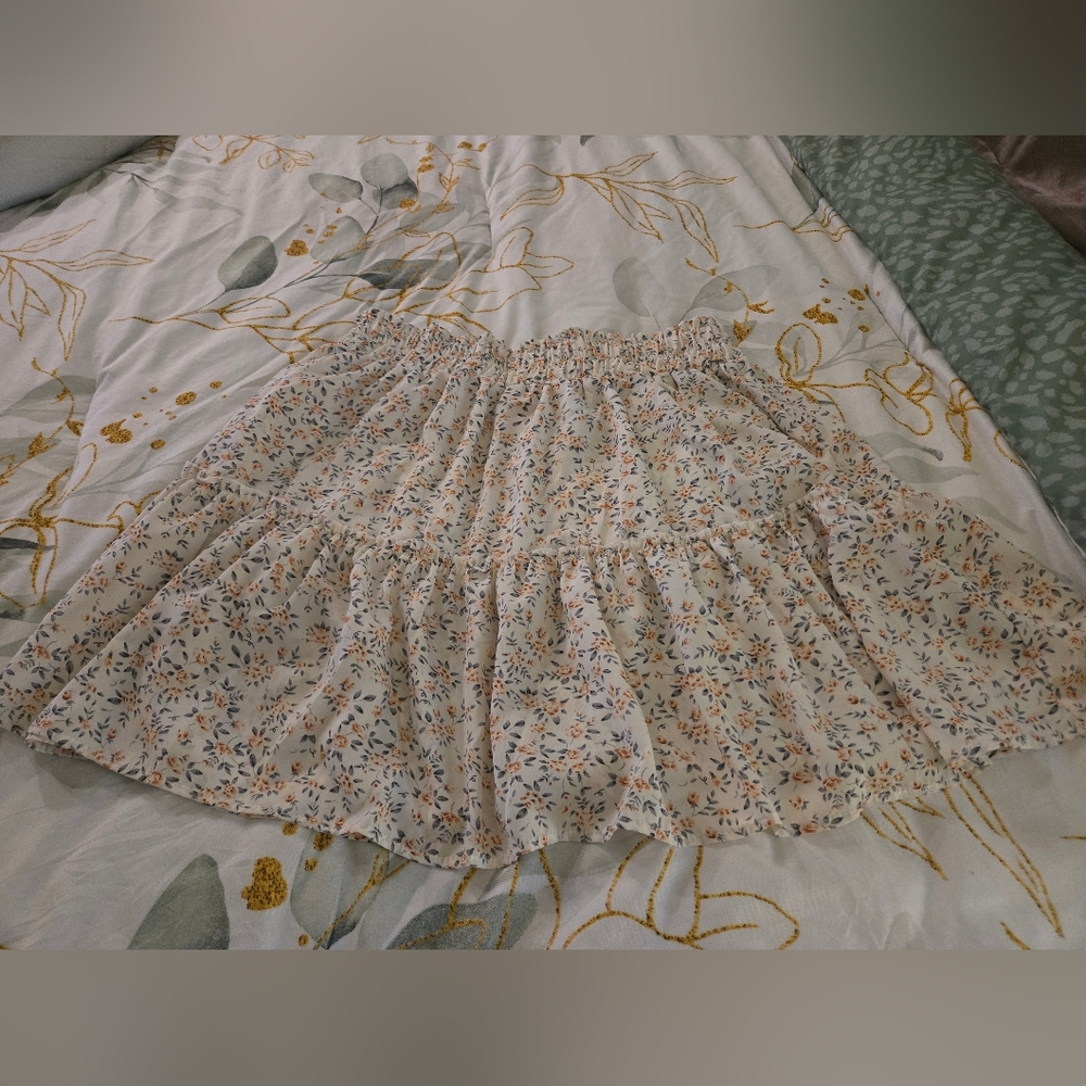 Floral Print Cream Skirt